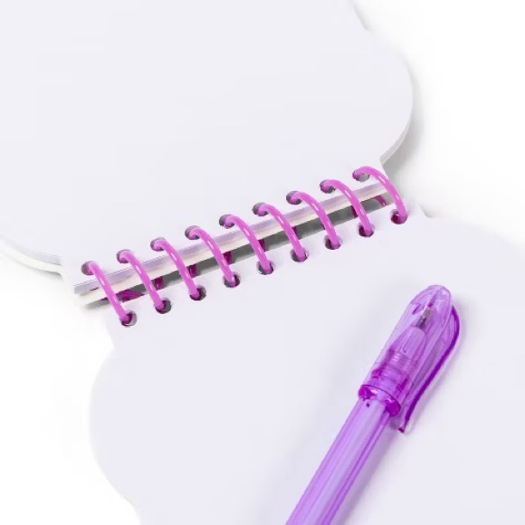 Pb&j BFF necklaces and notepad bundle - Picture 5 of 5